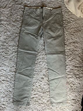 J. Crew Broken-In Khaki/Tan Chinos 30/34
